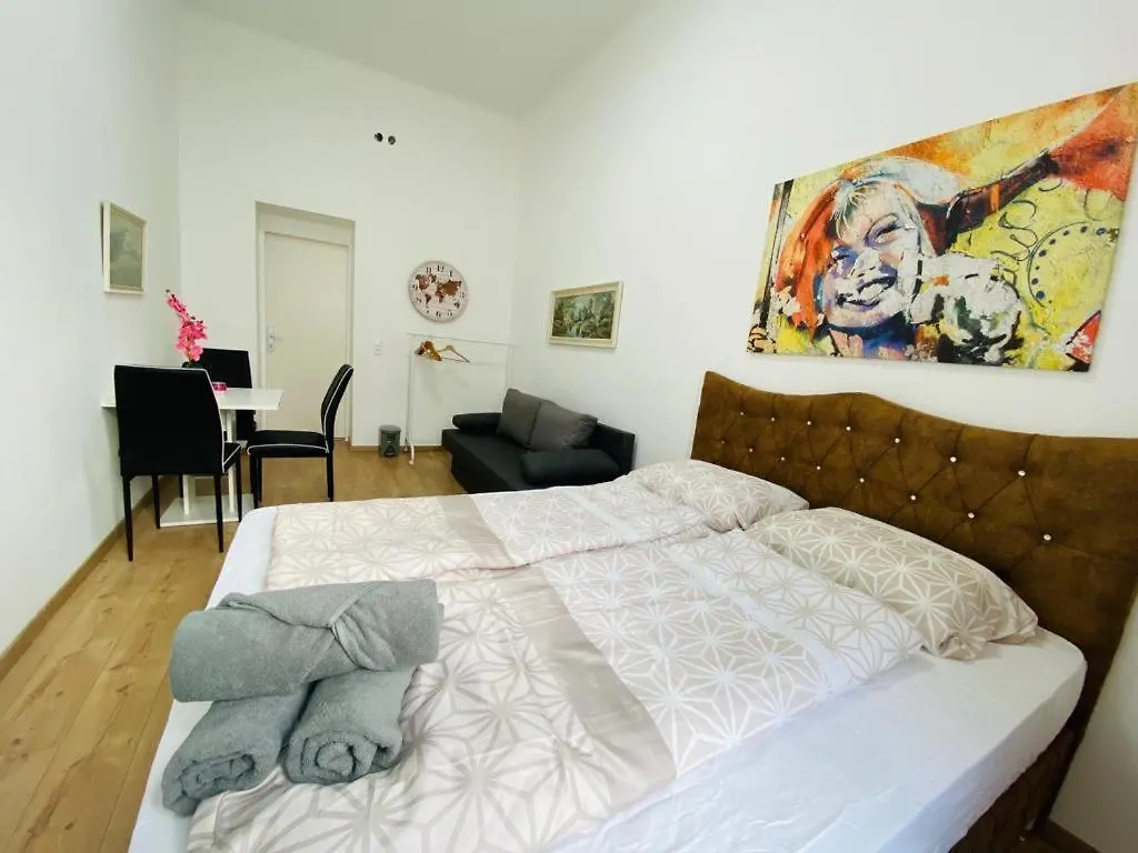 Premium Triple Room Dw Viyana